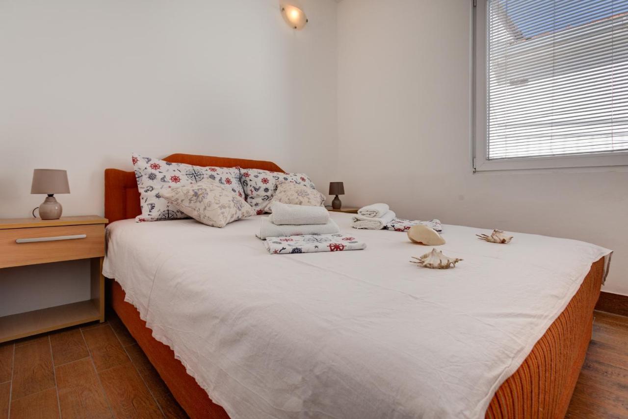 Sunny Grapes Apartments Budva Eksteriør billede